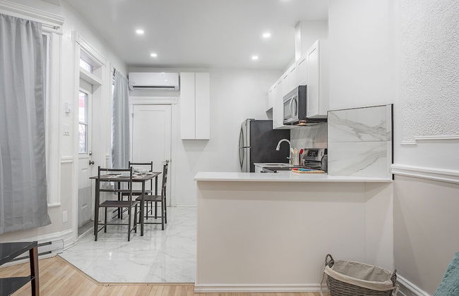 Cozy Private BR in the heart of Plateau - Foto 46