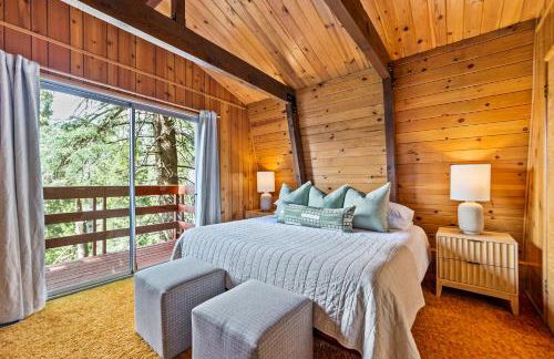 Pet & Kid Friendly Cozy Cabin, BBQ, Firepit, Outdoor Dining, Forest Views - Photo 22