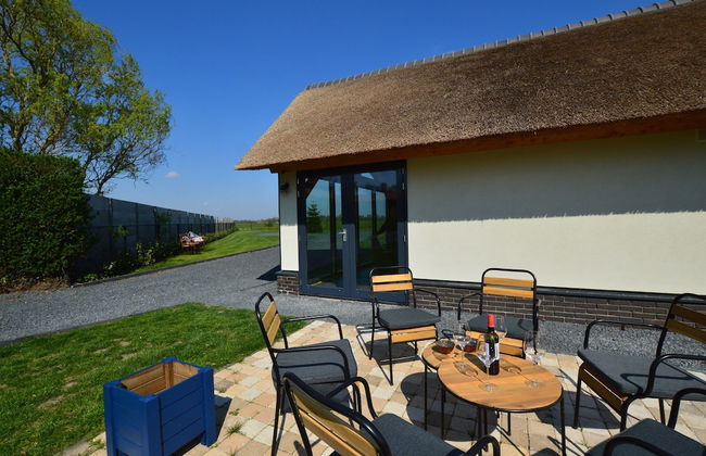 Modern Cottage Surrounded by Nature - Foto 11