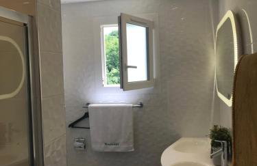 Belle Maison 5 chambres au Coeur de La Vallée du Cens - Foto 2