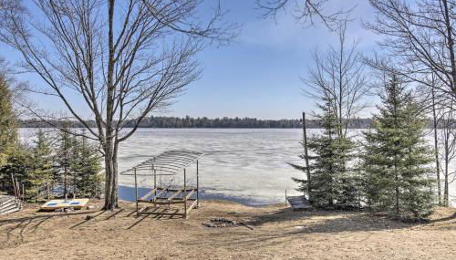 Lakefront Escape with Fishing Pier and Snowmobiling! - Foto 3