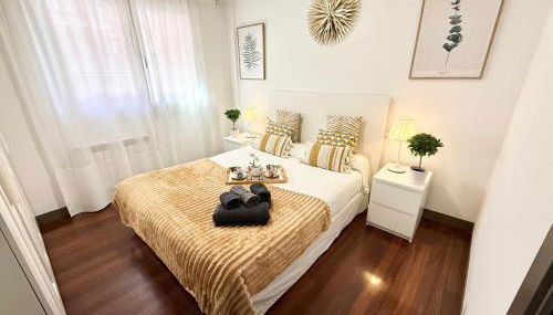 Castro Holidays - Céntrico Piscina Urbanización Garaje Gratis - Foto 2