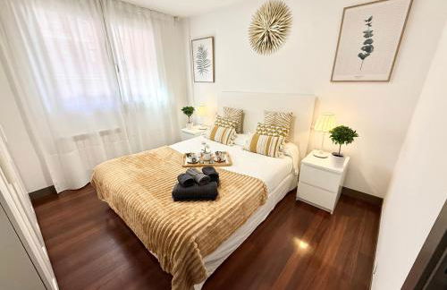 Castro Holidays - Céntrico Piscina Urbanización Garaje Gratis - Foto 2