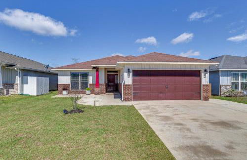 Spacious Navarre Retreat with Fenced-In Yard! - Foto 29