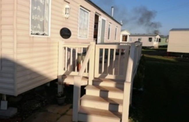 Pets Stay Free 3 Bedroom Caravan at Heacham Beach - Foto 24