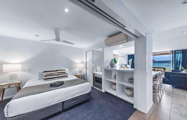 By The Sea Shore - Foto 2