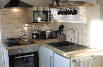 Beautiful Barn Conversion, 3 Bed, hot tub, sauna, gym, enclosed garden - Photo 34