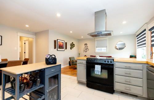 NEW Casa Azul - 2 king Beds Yard HOT TUB! - Foto 25