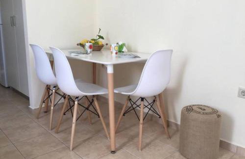 Seafront apartment in Kiveri, near Nafplion. - Photo 8