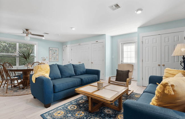 30A Grayt'n Greatful by Avantstay Charming Home+cottage, Walk to Western Lake - Foto 27