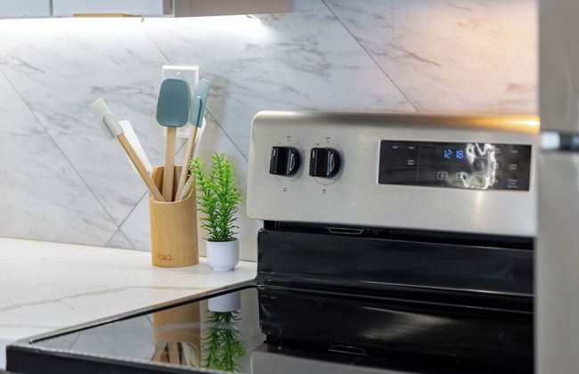 Ocean View 1BR at Ilikai Marina - Foto 33