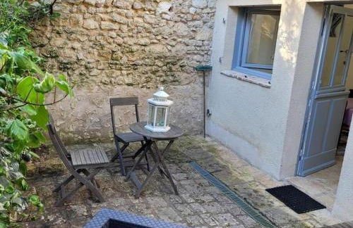 Charmant gîte à Pontlevoy avec cour privée, vélos, terrasse et proche des châteaux et commerces - FR-1-491-353 - Photo 16