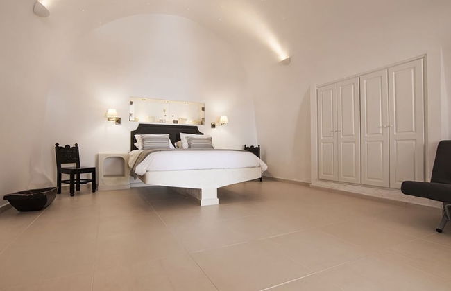 Karpimo Horizon - Caldera View with private hot tub - Photo 6