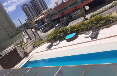 FLAT ENCANTADOR A UM PASSO DA PRAIA - Foto 1