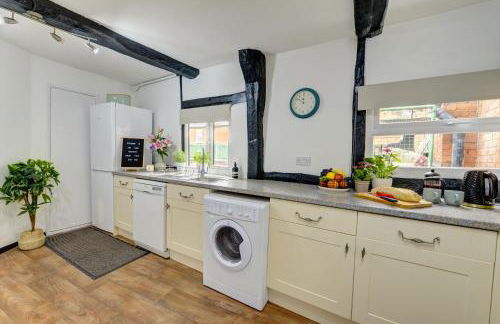 Loft Cottage by Spa Town Property - 2 Bed Tudor Retreat Near to Stratford-upon-Avon, Warwick & Solihull - Foto 25