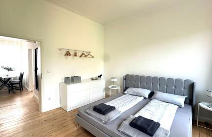 Apartment Savanna im historischen Stadtkern Linn in Krefeld, nähe Düsseldorf Messe, Airport, Parkmöglichkeiten direkt vor dem Haus - Foto 6