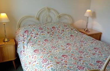 Three miles from the sea - Foto 12