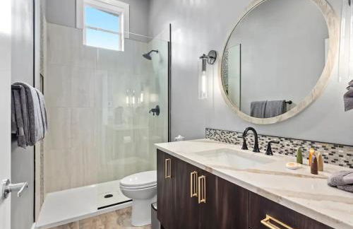 Casa de Cristal-Epic Views-HotTub-Sauna-Sleeps 10-Luxury Linens-Stocked Kitchen - Foto 36