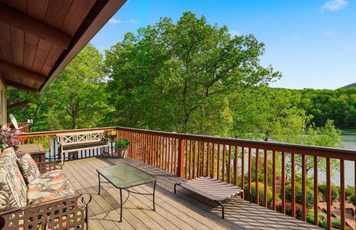 Cute and Comfy Cabin - Foto 25