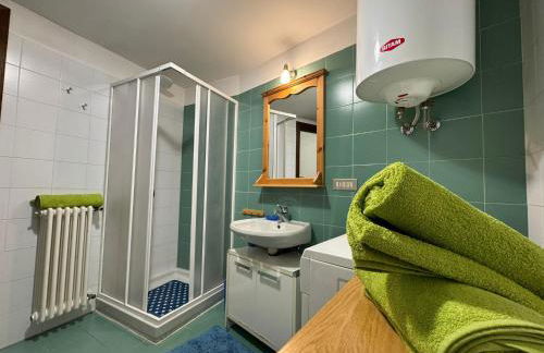 Abri des Cimes, dormire tra pietra e legno CIR 0124 - Foto 10