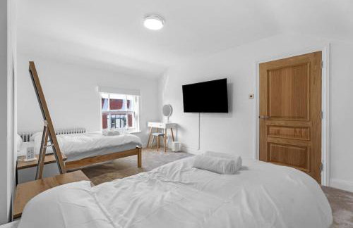 Luxury Grade II Townhouse Jewellery Quarter Sleeps 11 Spa Bathroom Birmingham City Centre - Foto 20