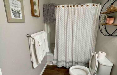 Beechside Breeze Luxury Condo with Pool Hot tub - Foto 53