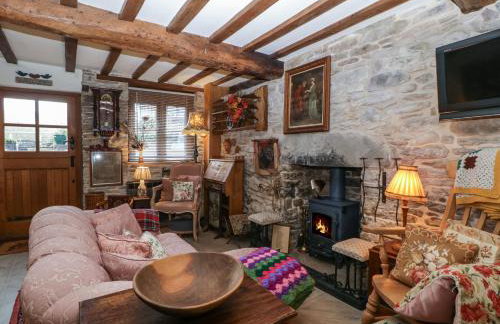 Hoarders Cottage - Foto 5