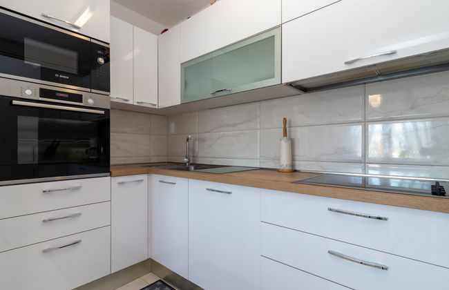 Melita Lara - Foto 18