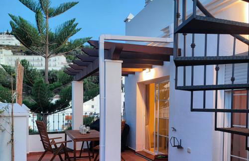 Casa Lidia, bonito y cómodo ático con rooftop privado, impresionantes vistas mar, montaña y jacuzzi - Foto 25