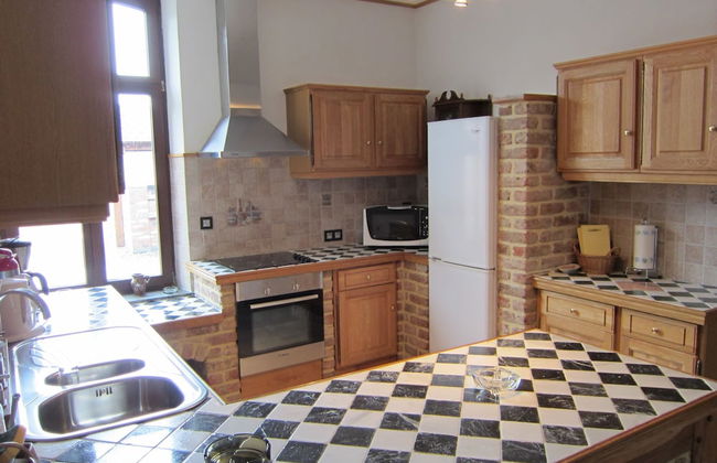 Holiday Home in Cul-des-sarts Near Forest - Foto 8