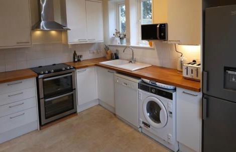 Inglewood - Historic retreat with incredible sea views - Photo 15