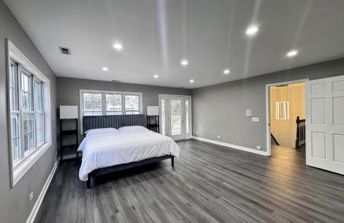 Sleeps 24+ Luxury house Near Chicago 12 king beds - Foto 48