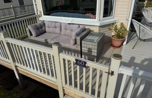 Fraunie's Beach House Anderby Creek - Dog friendly - Photo 17