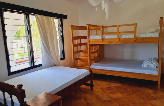 Lux Suites Sanuna Villas Diani - Foto 2