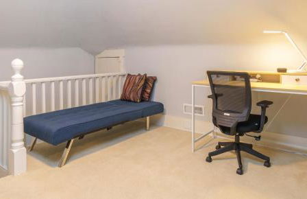 Upgraded Home with 5 BR 4 Bath 4 FREE gated parking space, Family,EV,RV friendly - Foto 29