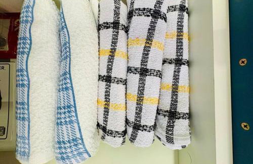 Apt 504 Luxury Design with Parking - Near Arena Airport - Foto 29