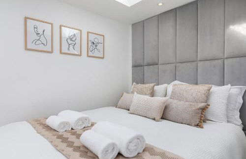 Flat in Queens Park - Photo 1