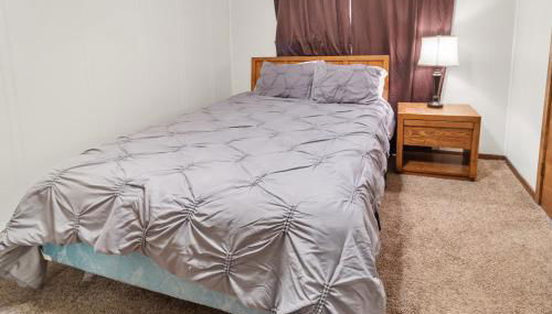 SC105B 1BR 1BA Sleeps Six Wi-Fi Free Parking Close To Lift - Foto 2