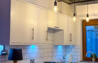 Unique Studio Apartment with Private Garden - Foto 6