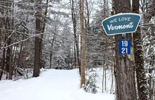 Dream Stratton Forest Cabin with Hot Tub and Fast WiFi - Foto 40