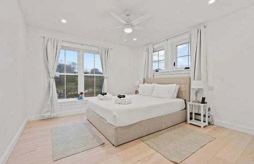 Cuttyhunk Waterfront - Private Beach & Patio - Foto 20