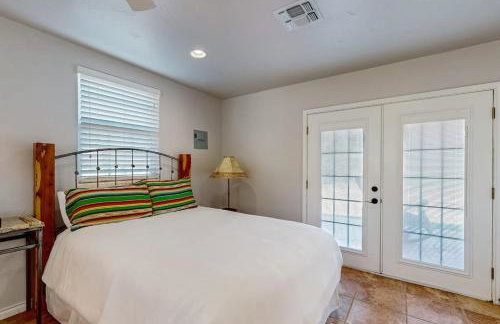 4-Bedroom Spacious Home with Guest House & Pool, Located on 9 Acres of Land - Foto 32