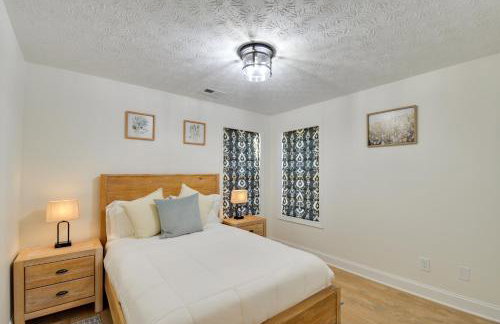 Spacious Winder Getaway with Hot Tub and Game Room! - Foto 20