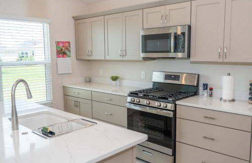 The Villages Retreat- Free Coffee Brand New - Foto 10