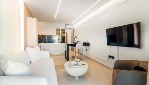 N K Suite - Design Boutique Stay with City view - Foto 5