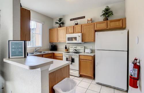 Charming & Cozy Getaway! Lazy River! - Foto 8