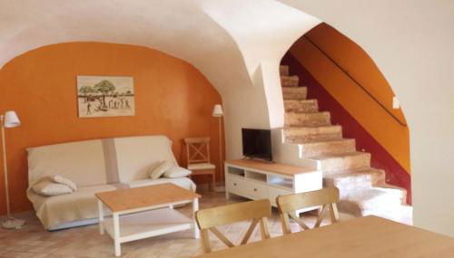 maison au coeur de Fontaine de Vaucluse, nichée sur le rocher et surplombant la sorgue - Foto 3