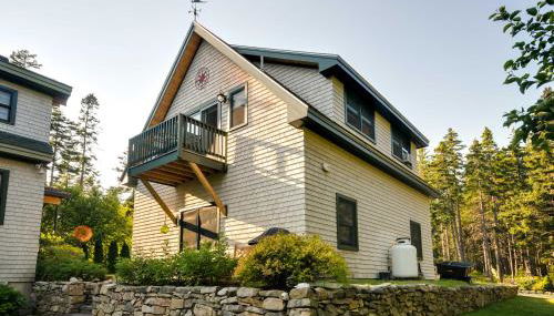 Waterfront Prospect Harbor Cottage Yard, Fire Pit - Foto 3