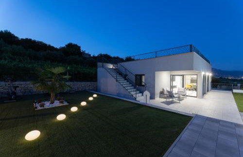 Villa Bijaći - Foto 73