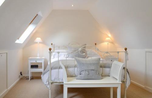 Brookside Cottage - Photo 8